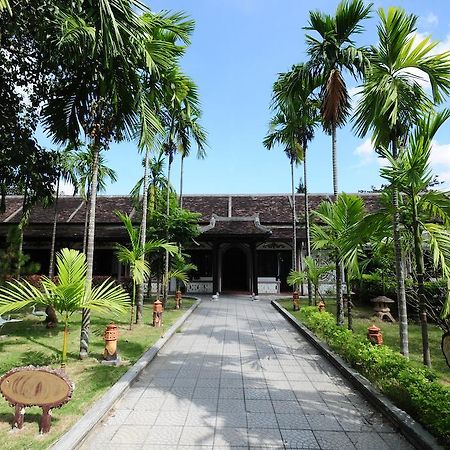 Thanh Noi Hotel Хюэ Экстерьер фото