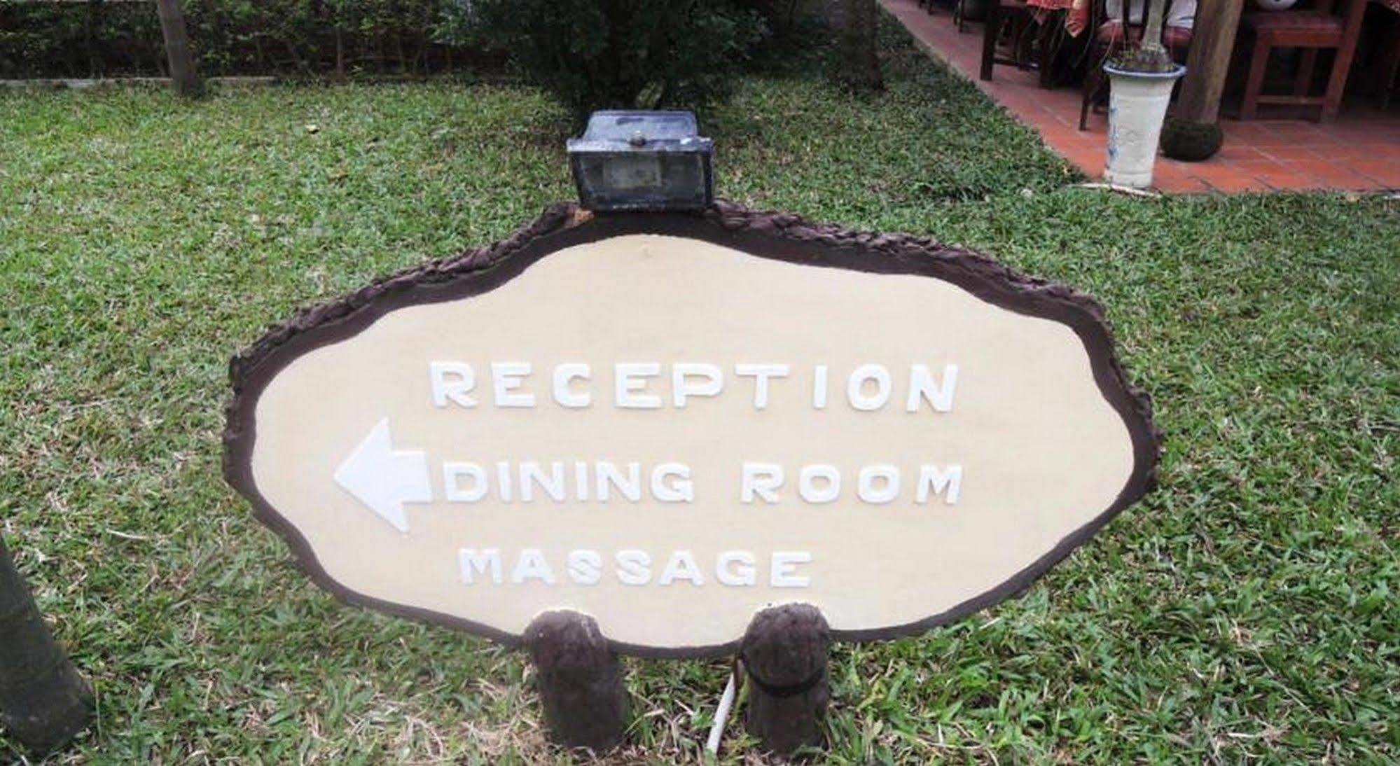 Thanh Noi Hotel Хюэ Экстерьер фото